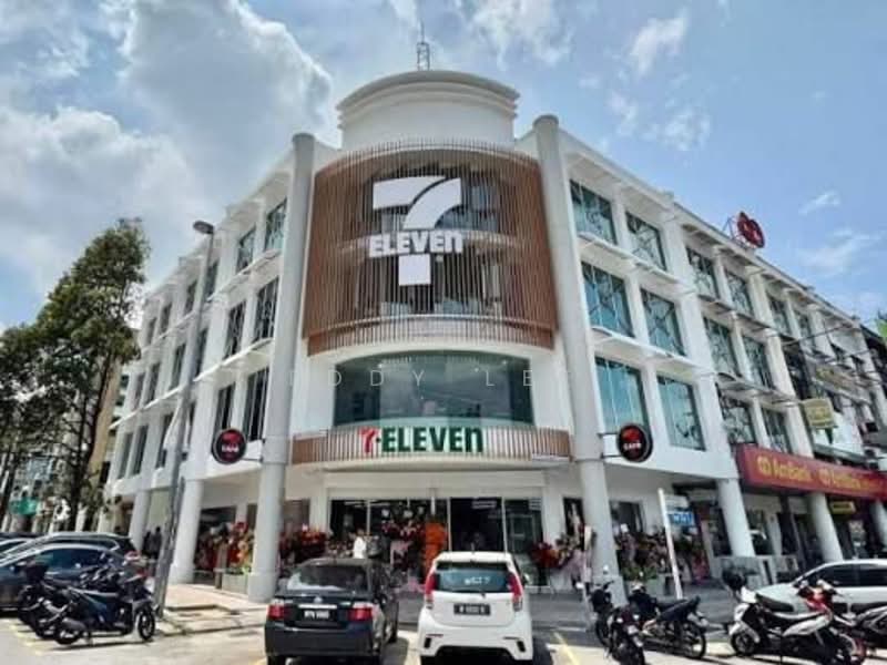 4 storey Corner Shop Bandar Puteri Puchong untuk Untuk Disewa - RM 12,500 /bulan, Mac 2026 - Exterior - PropertyGuru.com.my