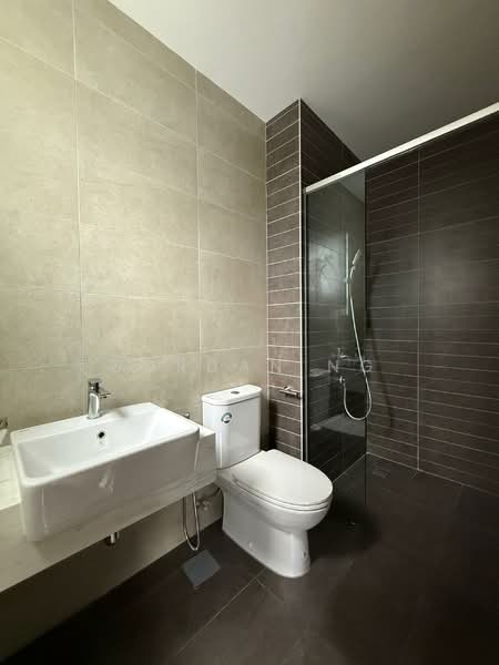 Semi-Detached House for Sale in Telok Panglima Garang (Selangor) - Jordan Ng - Bathroom - PropertyGuru.com.my