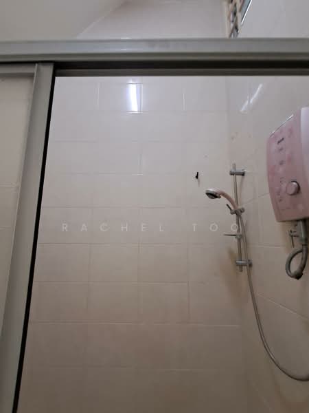 2-storey Terraced House for Sale in SS18 (Subang Jaya) - Rachel Too - Bathroom - PropertyGuru.com.my