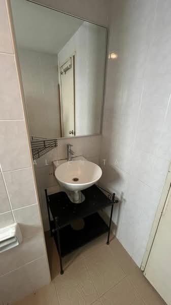 Condominium for Rent at Sterling - Allen Tan - Bathroom - PropertyGuru.com.my