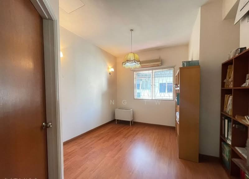 Rumah Teres 3-Tingkat untuk Dijual di Taman Tasik Indah Mewah (Batu) - Kiing TW - Study - PropertyGuru.com.my