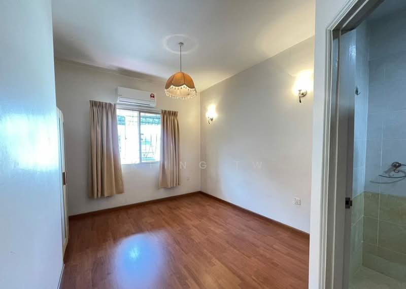 Rumah Teres 3-Tingkat untuk Dijual di Taman Tasik Indah Mewah (Batu) - Kiing TW - Bedroom - PropertyGuru.com.my
