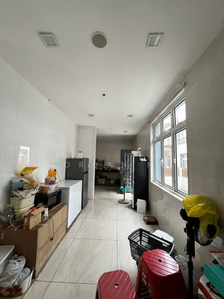 Casa Idaman, Setia Wawasan untuk Untuk Dijual - RM 1,580,000, Apr 2026 - Kitchen - PropertyGuru.com.my
