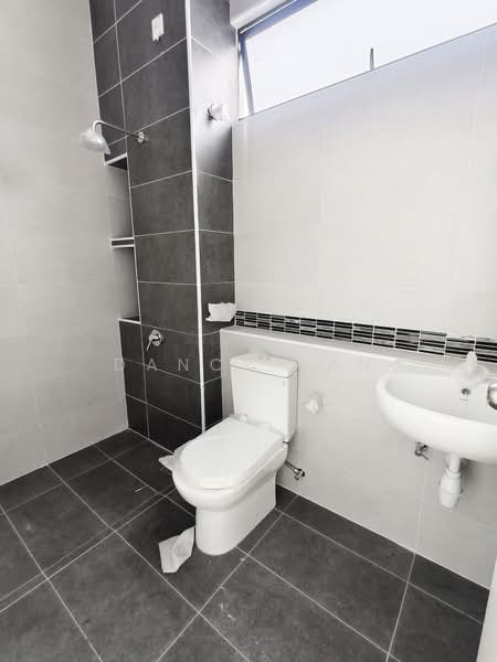 Terraced House for Sale in Taman Desa Tebrau (Tebrau) - Dancy Tan - Bathroom - PropertyGuru.com.my