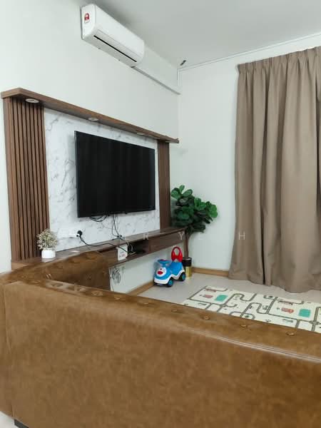 Taman Sakura Seremban 2 S2 untuk Untuk Disewa - RM 1,900 /bulan, Mac 2026 - Living Room - PropertyGuru.com.my