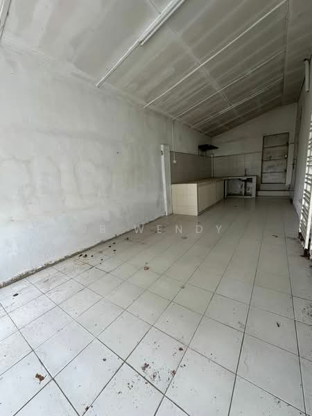 1-storey Terraced House for Sale in Taman Daya (Johor Bahru) - JB Wendy - Kitchen - PropertyGuru.com.my