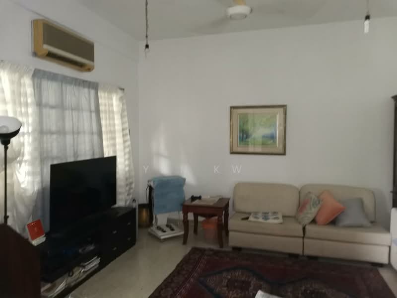 Semi-Detached House for Sale in Seksyen 5 (Petaling Jaya) - Yan KW - Living Room - PropertyGuru.com.my