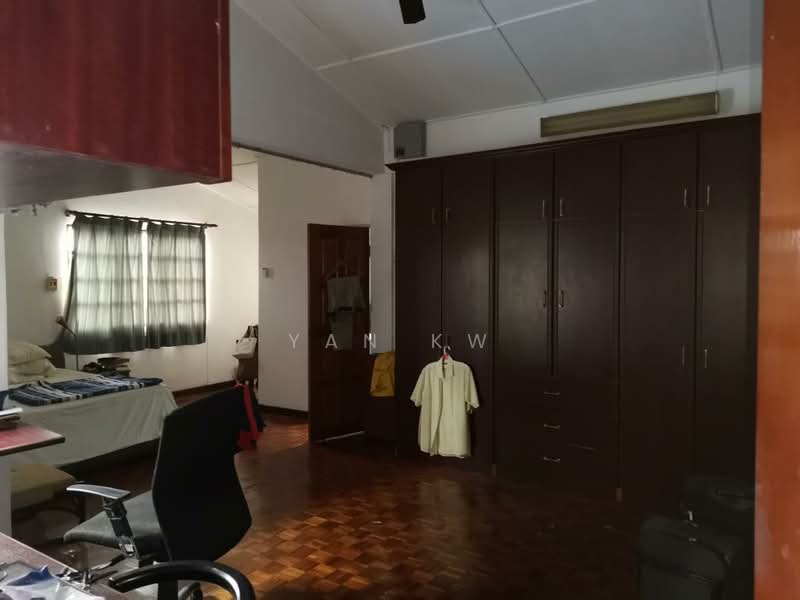 Semi-Detached House for Sale in Seksyen 5 (Petaling Jaya) - Yan KW - Bedroom - PropertyGuru.com.my