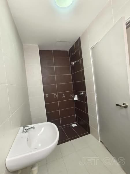Canary Garden untuk Untuk Dijual - RM 1,350,000, Mac 2026 - Bathroom - PropertyGuru.com.my