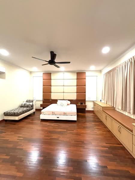 Semi-Detached House for Sale in Kemuning Utama Permai (Shah Alam) - Ballex Bb - Bedroom - PropertyGuru.com.my