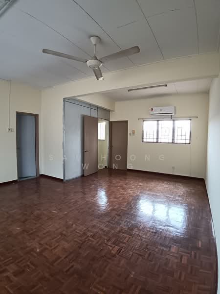 2.5-storey Terraced House for Rent in Bandar Baru Sri Petaling (Sri Petaling) - Sau Hoong Wong - Living Room - PropertyGuru.com.my