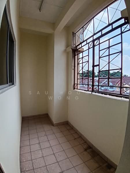 2.5-storey Terraced House for Rent in Bandar Baru Sri Petaling (Sri Petaling) - Sau Hoong Wong - Balcony - PropertyGuru.com.my