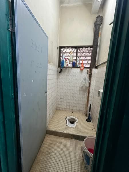 Rumah Teres 2 Tingkat untuk Dijual di Taman Ehsan (Kepong) - Alison Chiu - Bathroom - PropertyGuru.com.my