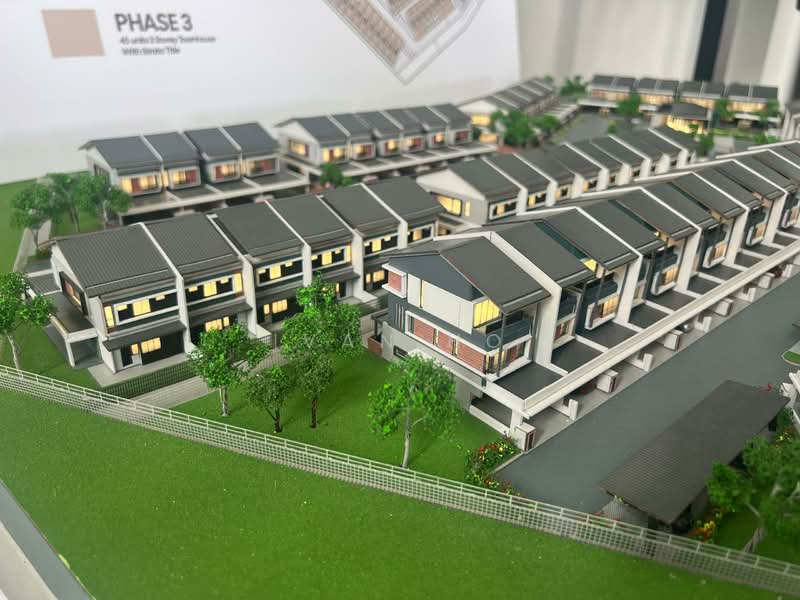 The only gated guarded landed house in petra jaya area untuk Untuk Dijual - RM 900,000, Apr 2026 - Exterior - PropertyGuru.com.my