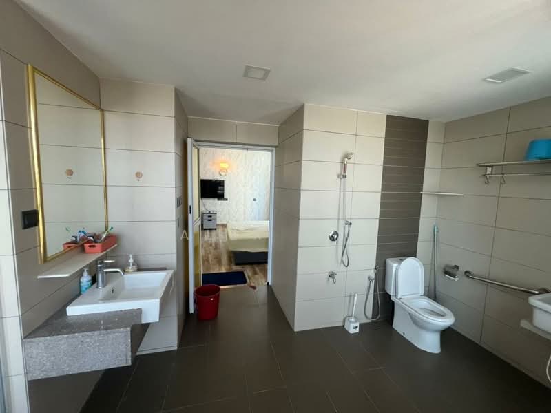 Condominium for Rent at Platino Condominium - Alex Lim - Bathroom - PropertyGuru.com.my