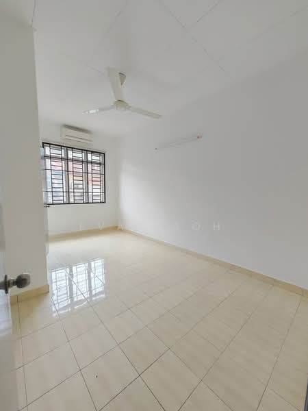 2-storey Terraced House for Sale in Bandar Bukit Puchong 2 (Puchong) - Evan Goh - Interior - PropertyGuru.com.my