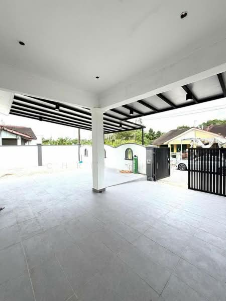 Semi-Detached House for Sale in Taman Megah Ria (Masai) - Chris Chin - PropertyGuru.com.my