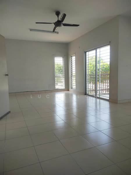 Oleander Bandar Seri Coalfields untuk Untuk Dijual - RM 790,000, Apr 2026 - Living Room - PropertyGuru.com.my