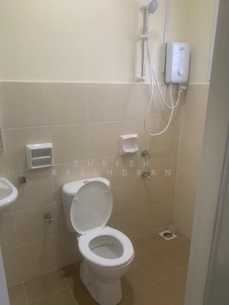 Bandar Layangkasa untuk Untuk Disewa - RM 1,700 /bulan, Mac 2026 - Bathroom - PropertyGuru.com.my