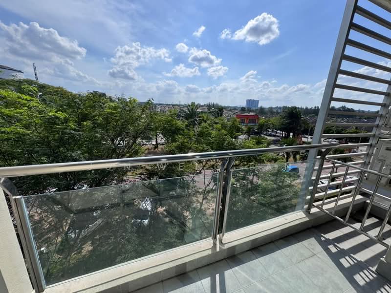 Apartment for Rent at Austin Suites (Permata Austin) - Jun Weng Tan - Balcony - PropertyGuru.com.my