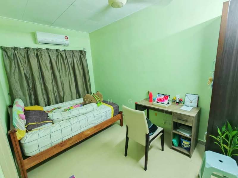 Saujana Puchong SP10 untuk Untuk Dijual - RM 680,000, Mac 2026 - Bedroom - PropertyGuru.com.my