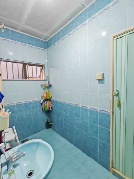 Saujana Puchong SP10 untuk Untuk Dijual - RM 680,000, Mac 2026 - Bathroom - PropertyGuru.com.my