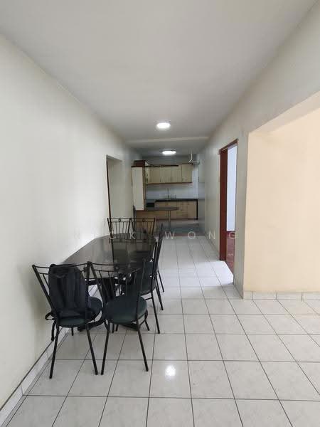 Pangsapuri untuk Dijual di Taman Cahaya - Nick Wong - Kitchen - PropertyGuru.com.my