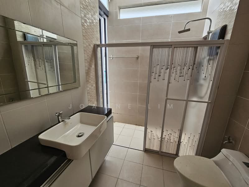 2-storey Terraced House for Rent in Bemban (Melaka) - Joanne Lim - Bathroom - PropertyGuru.com.my