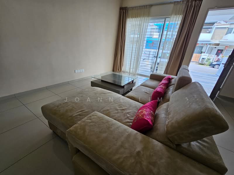 2-storey Terraced House for Rent in Bemban (Melaka) - Joanne Lim - Living Room - PropertyGuru.com.my
