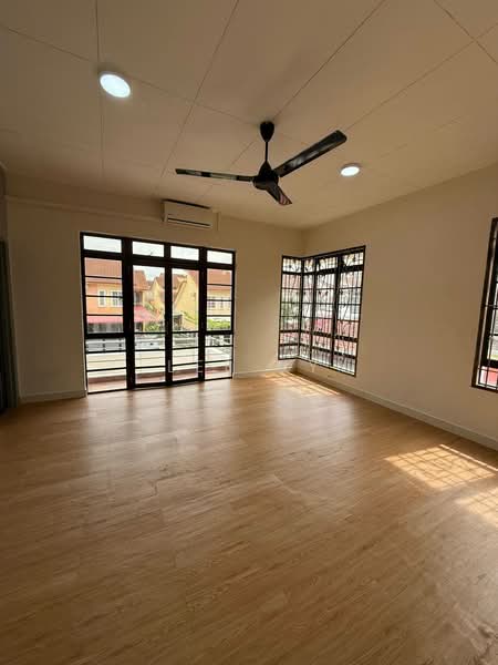 2-storey Terraced House for Sale in Masai (Johor) - Lee KY - Living Room - PropertyGuru.com.my