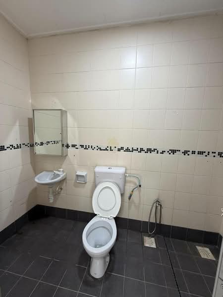 Rumah Teres 2 Tingkat untuk Dijual di Masai (Johor) - Lee KY - Bathroom - PropertyGuru.com.my