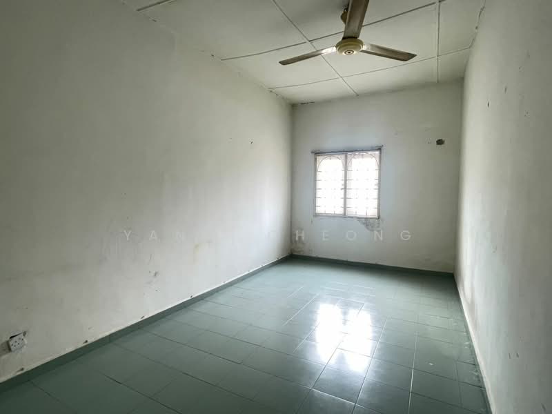 2-storey Terraced House for Sale in Taman Wangsa Permai (Kepong) - Yanis Cheong - Interior - PropertyGuru.com.my