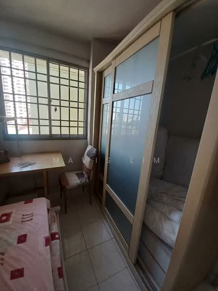 Taman Kristal untuk Untuk Dijual - RM 288,000, Mac 2026 - Bedroom - PropertyGuru.com.my