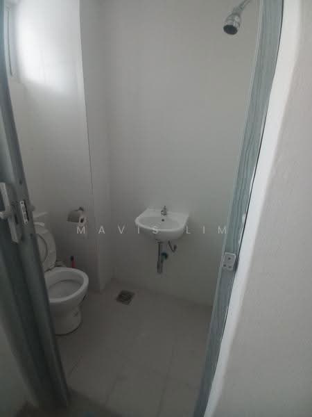 Kondominium untuk Disewa di Surin Condominium - Mavis Lim - Bathroom - PropertyGuru.com.my