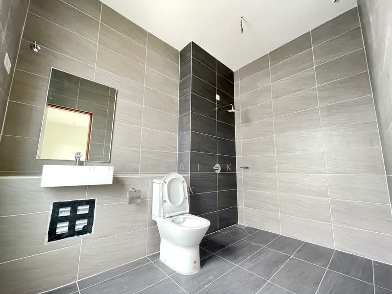 Glenmarie Cove untuk Untuk Dijual - RM 950,000, Mac 2026 - Bathroom - PropertyGuru.com.my