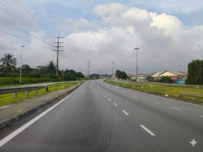 Untuk Dijual - Pending Industrial Estate