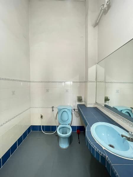 Taman Wangsa Permai untuk Untuk Dijual - RM 780,000, Mac 2026 - Bathroom - PropertyGuru.com.my