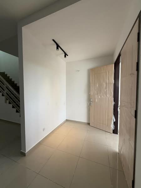 2-storey Terraced House for Sale in Pasir Gudang (Johor) - Lee KY - Interior - PropertyGuru.com.my