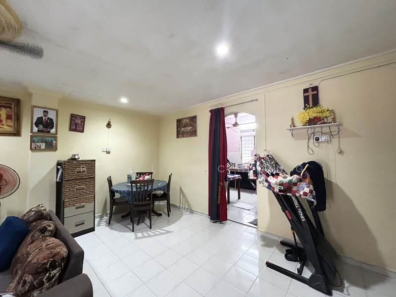 Bukit Baldwin 2 Storey Terrace Endlot - Next to Padang untuk Untuk Dijual - RM 280,000, Mac 2026 - Dining Area - PropertyGuru.com.my