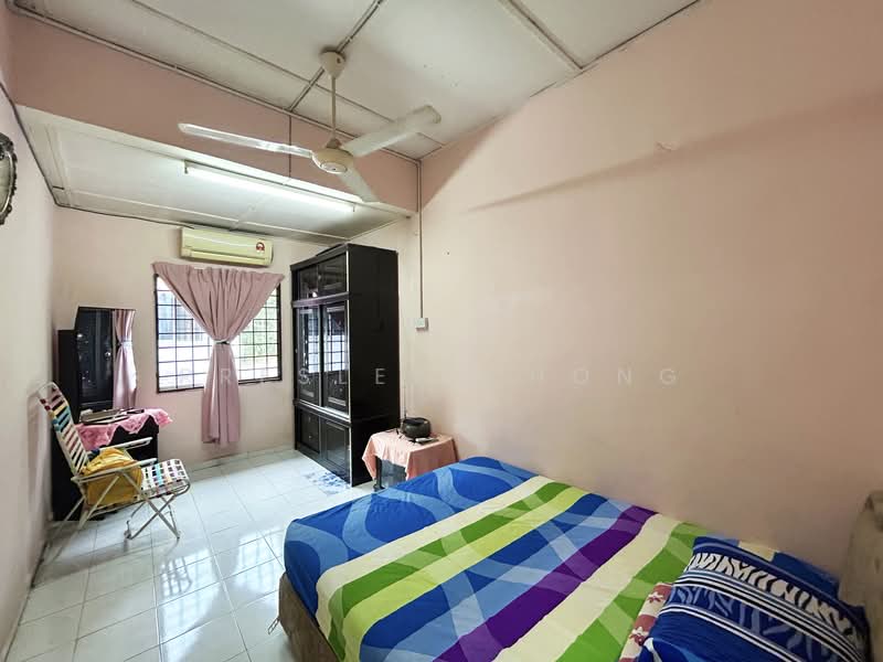 Bukit Baldwin 2 Storey Terrace Endlot - Next to Padang untuk Untuk Dijual - RM 280,000, Mac 2026 - Bedroom 2 - PropertyGuru.com.my