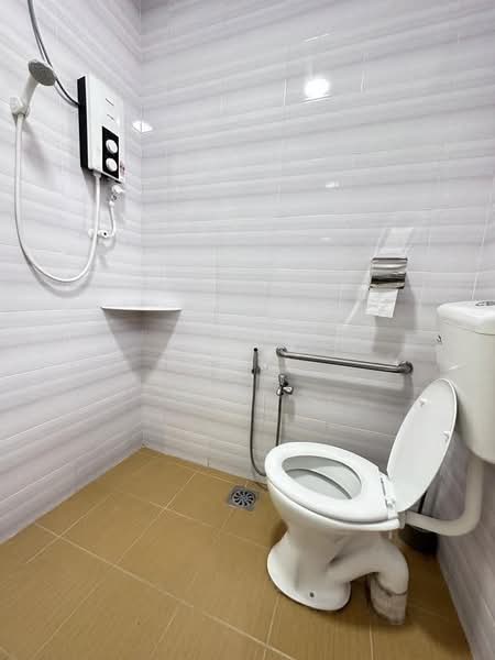 Rumah Teres 1 Tingkat untuk Disewa di Ipoh (Perak) - KEAT . - Bathroom - PropertyGuru.com.my