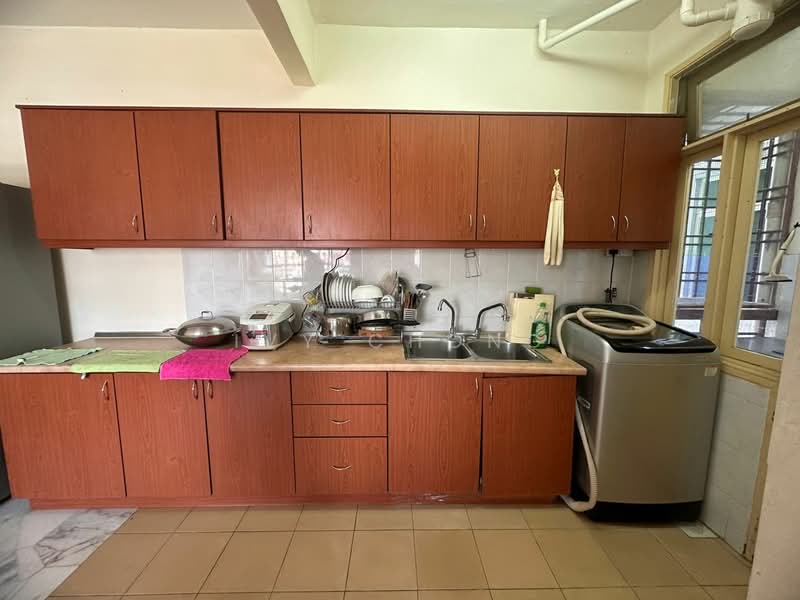 Apartment for Sale at Kiambang Apartment - Ivy Chong - Kitchen - PropertyGuru.com.my