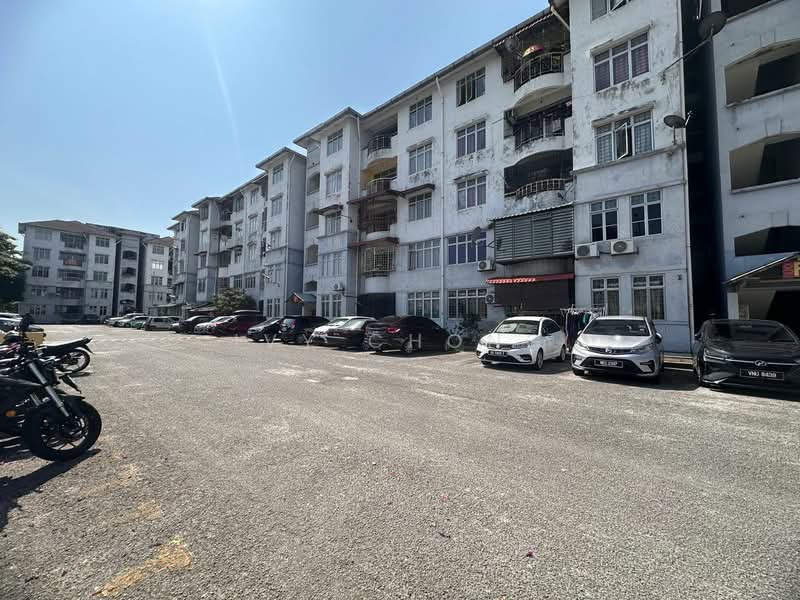 Apartment for Sale at Kiambang Apartment - Ivy Chong - Exterior - PropertyGuru.com.my