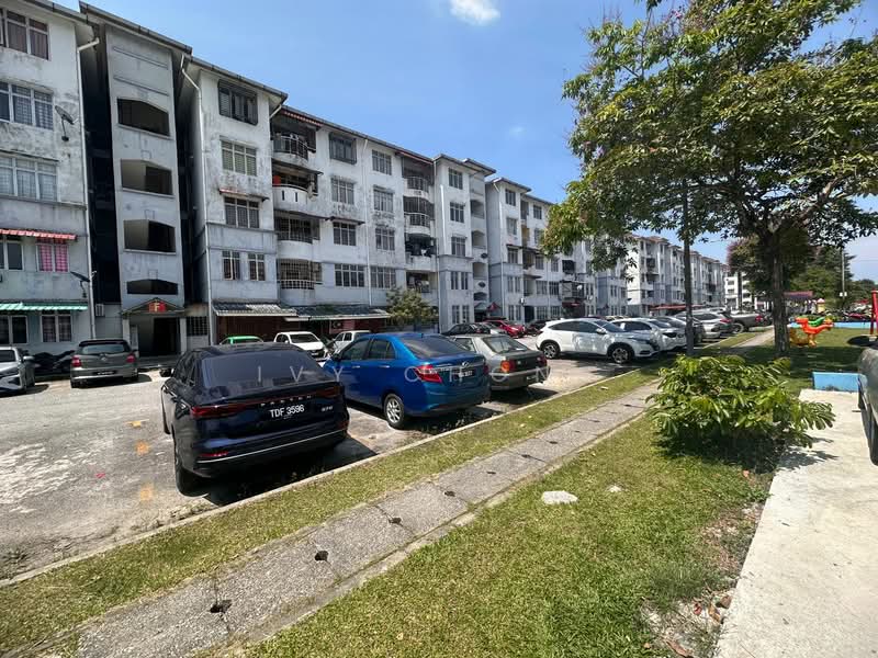 Apartment for Sale at Kiambang Apartment - Ivy Chong - Exterior - PropertyGuru.com.my