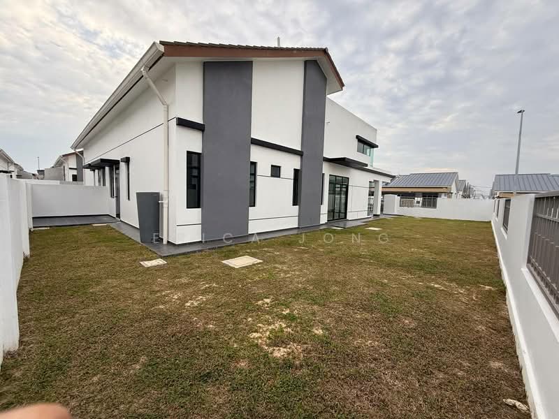 Semi-Detached House for Sale in Johor Bahru (Johor) - Erica Jong - Exterior - PropertyGuru.com.my