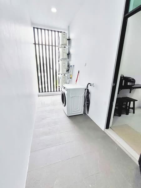 Untuk Disewa - Yarra Park