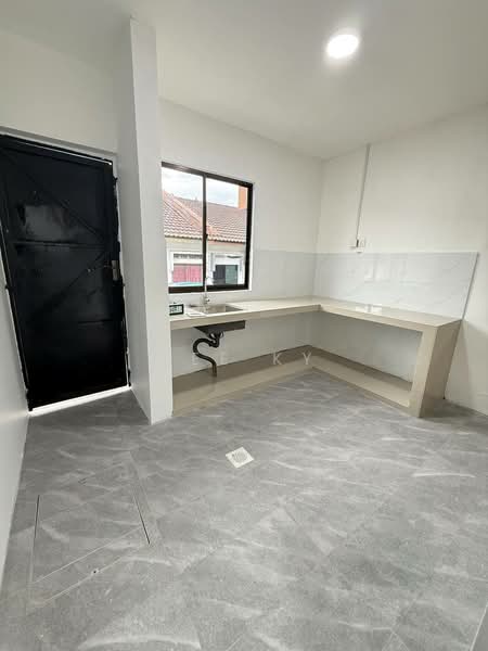 1-storey Terraced House for Sale in Skudai (Johor) - Lee KY - PropertyGuru.com.my