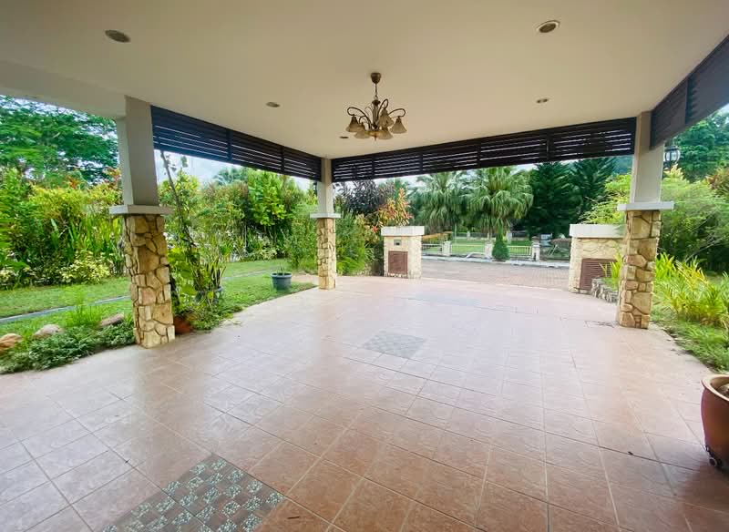 For Sale - Meru Valley Golf