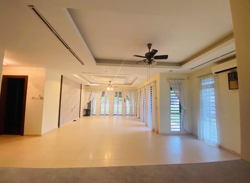 For Sale - Meru Valley Golf