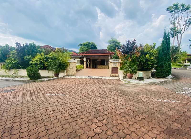 For Sale - Meru Valley Golf